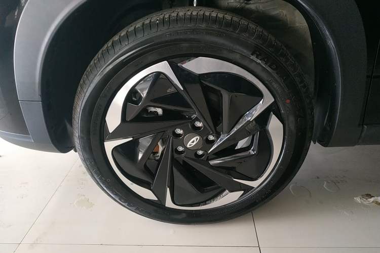 Used Chery Tiggo 7 C-DM 2025 1.5T 120KM Luxury Trim Left Front Wheel Hub