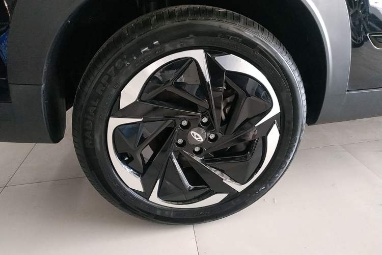 Used Chery Tiggo 7 C-DM 2025 1.5T 120KM Luxury Trim Right Rear Wheel Hub