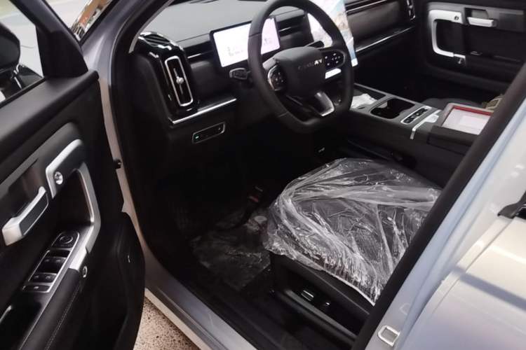 Used Chery Tiggo 7 C-DM 2025 1.5T 120KM Edition Driver Seat