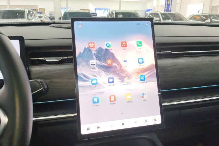 Used Chery Tiggo 7 C-DM 2025 1.5T 120KM Luxury Trim Audio And AC Panel