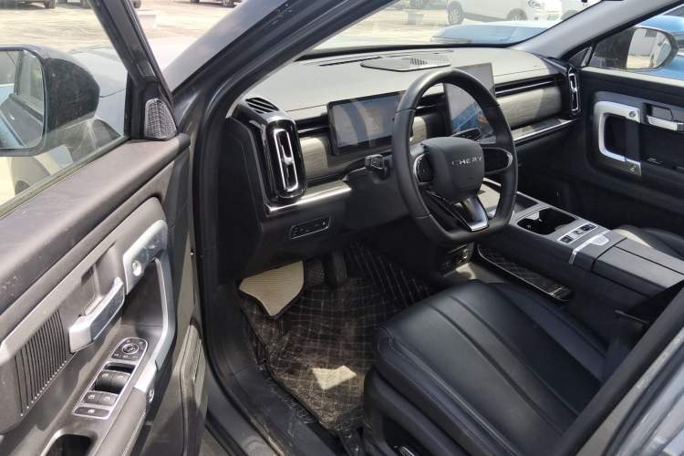 Used Chery Tiggo 7 C-DM 2025 1.5T 120KM Luxury Trim Driver Seat