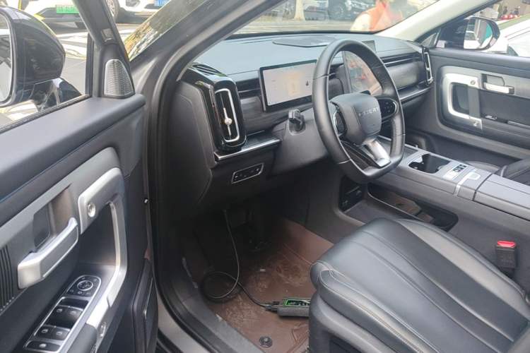 Used Chery Tiggo 7 C-DM 2025 1.5T 120KM Luxury Trim Driver Seat