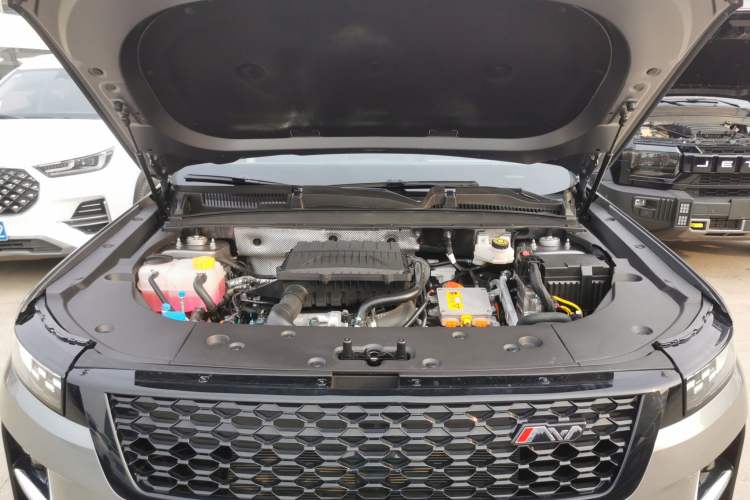 Used Chery Tiggo 7 C-DM 2025 1.5T 120KM Luxury Trim Engine Bay