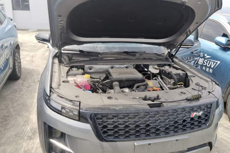 Used Chery Tiggo 7 C-DM 2025 1.5T 120KM Luxury Trim Engine Bay Right