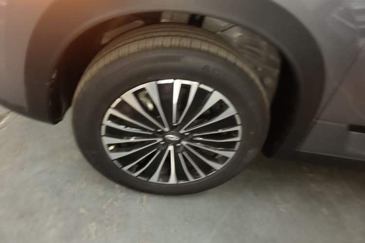 Used Chery Tiggo 7 C-DM 2025 1.5T 120KM Edition Exterior 4