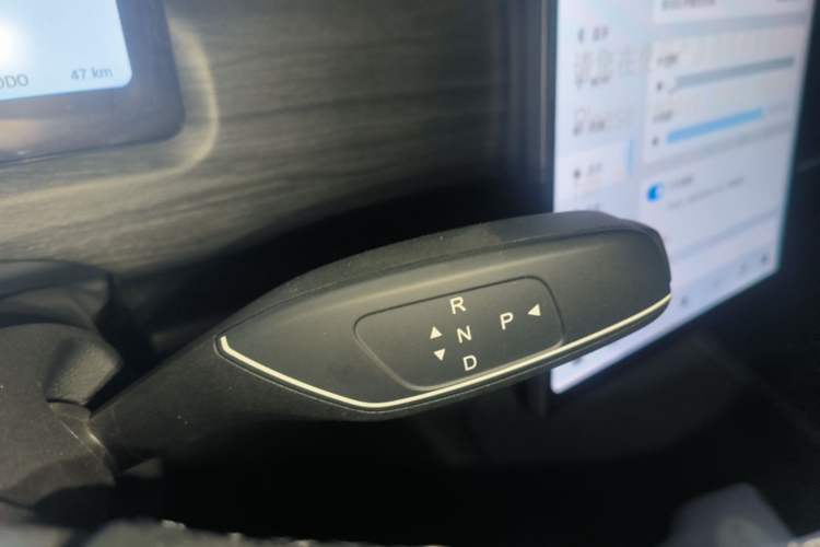 Used Chery Tiggo 7 C-DM 2025 1.5T 120KM Edition Gear Lever