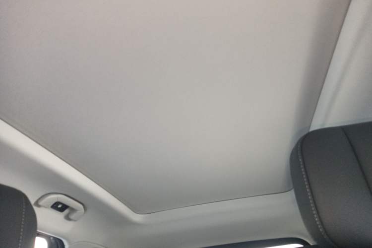 Used Chery Tiggo 7 C-DM 2025 1.5T 120KM Luxury Trim Headliner