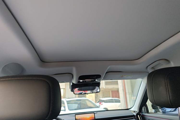 Used Chery Tiggo 7 C-DM 2025 1.5T 120KM Luxury Trim Headliner