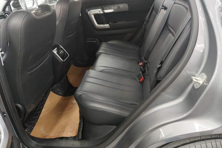 Used Chery Tiggo 7 C-DM 2025 1.5T 120KM Luxury Trim Interior 4