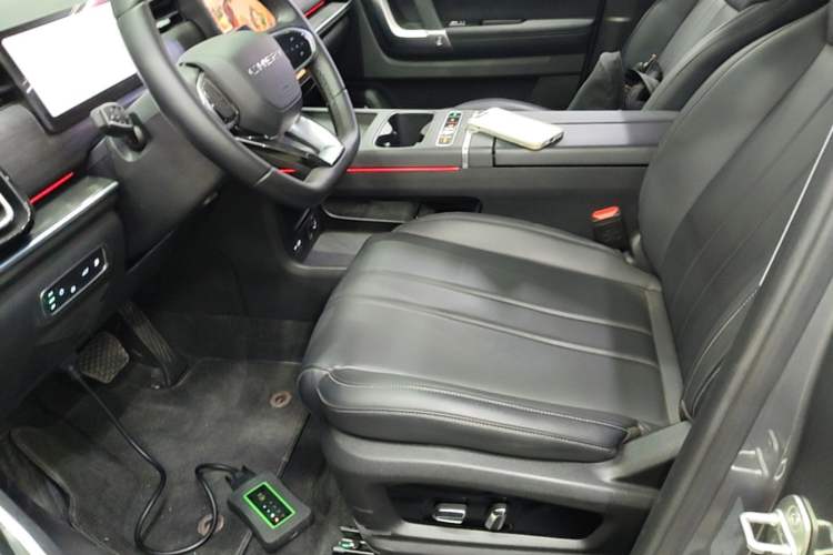 Used Chery Tiggo 7 C-DM 2025 1.5T 120KM Luxury Trim Left Front Seat