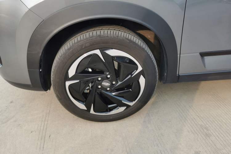 Used Chery Tiggo 7 C-DM 2025 1.5T 120KM Luxury Trim Left Front Wheel Hub