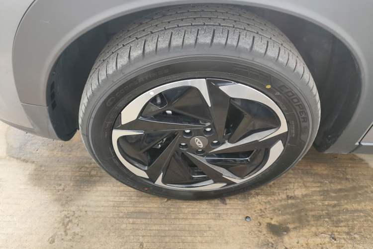Used Chery Tiggo 7 C-DM 2025 1.5T 120KM Luxury Trim Left Front Wheel Hub