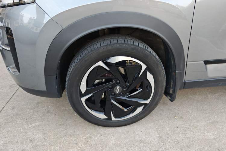 Used Chery Tiggo 7 C-DM 2025 1.5T 120KM Luxury Trim Left Front Wheel Hub