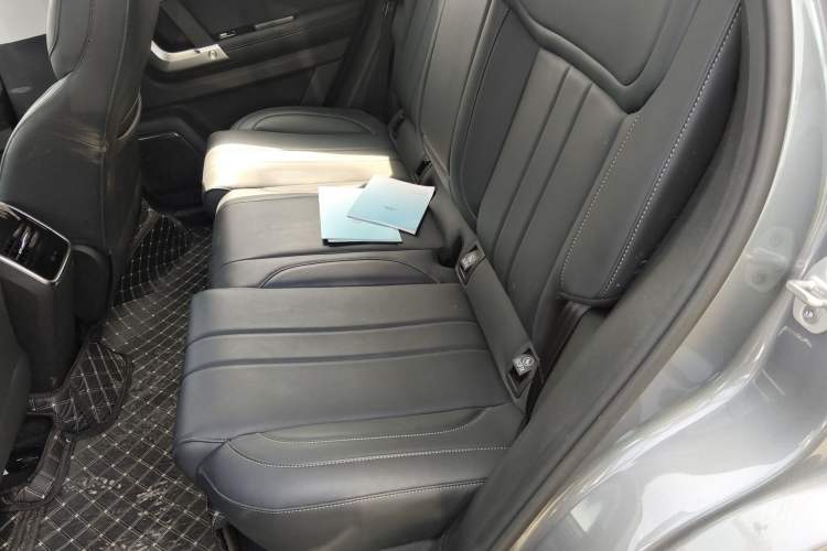 Used Chery Tiggo 7 C-DM 2025 1.5T 120KM Luxury Trim Left Rear Seat