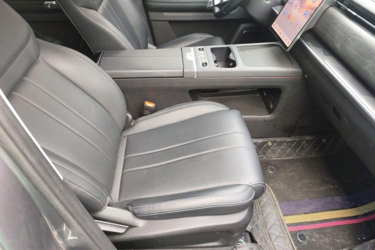 Used Chery Tiggo 7 C-DM 2025 1.5T 120KM Luxury Trim Right Front Seat