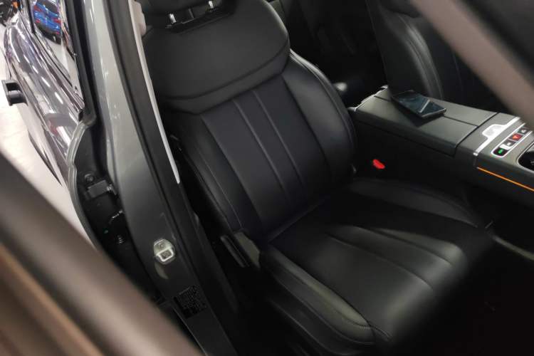 Used Chery Tiggo 7 C-DM 2025 1.5T 120KM Luxury Trim Right Front Seat
