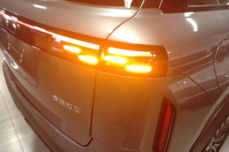 Used Chery Tiggo 7 C-DM 2025 1.5T 120KM Edition Right Rear Taillight