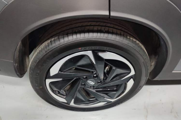 Used Chery Tiggo 7 C-DM 2025 1.5T 120KM Luxury Trim Right Rear Wheel Hub