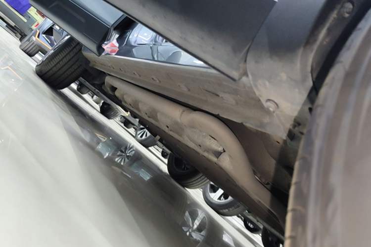 Used Chery Tiggo 7 C-DM 2025 1.5T 120KM Luxury Trim Right Side Sill