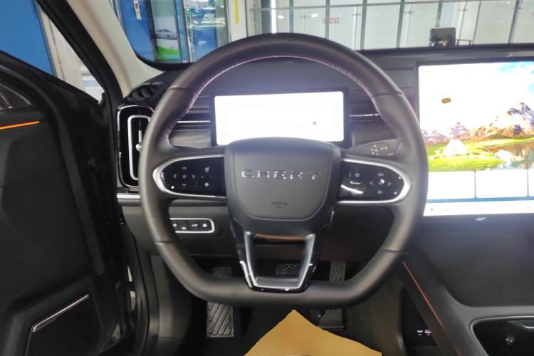 Used Chery Tiggo 7 C-DM 2025 1.5T 120KM Luxury Trim Steering Wheel