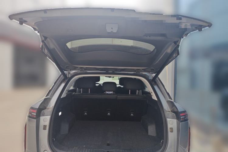 Used Chery Tiggo 7 C-DM 2025 1.5T 120KM Luxury Trim Trunk
