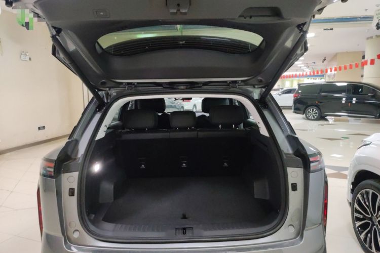 Used Chery Tiggo 7 C-DM 2025 1.5T 120KM Luxury Trim Trunk