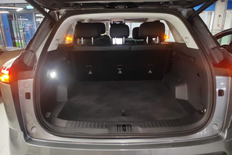 Used Chery Tiggo 7 C-DM 2025 1.5T 120KM Luxury Trim Trunk