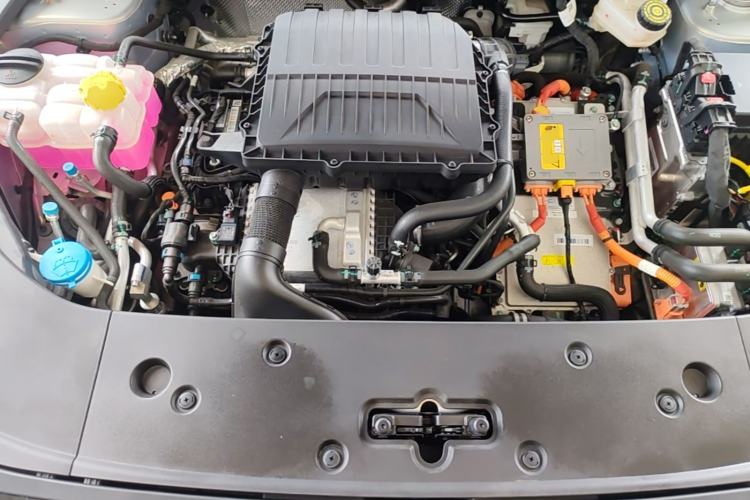 Used Chery Tiggo 7 C-DM 2025 1.5T 120KM Luxury Trim Engine Bay