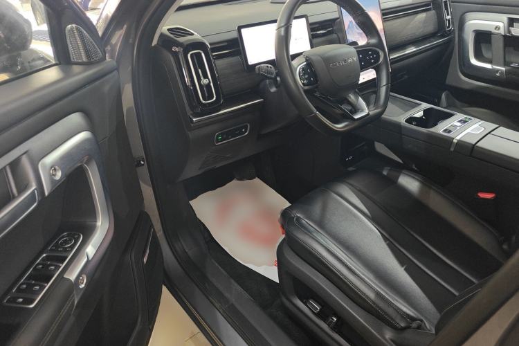 Used Chery Tiggo 7 C-DM 2025 1.5T 120KM Luxury Trim Driver Seat