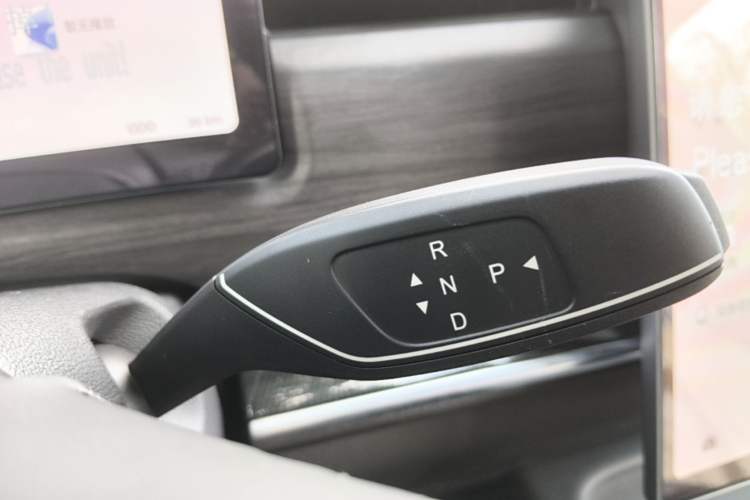 Used Chery Tiggo 7 C-DM 2025 1.5T 120KM Edition Gear Lever