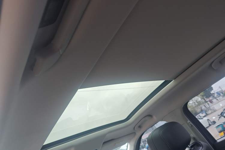 Used Chery Tiggo 7 C-DM 2025 1.5T 120KM Luxury Trim Headliner