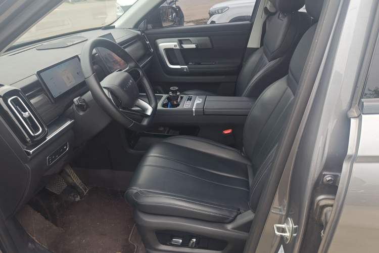 Used Chery Tiggo 7 C-DM 2025 1.5T 120KM Luxury Trim Left Front Seat
