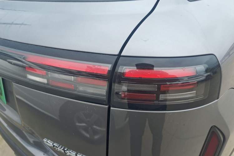 Used Chery Tiggo 7 C-DM 2025 1.5T 120KM Luxury Trim Right Rear Taillight