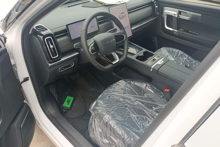 Used Chery Tiggo 7 C-DM 2025 1.5T 120KM Edition Driver Seat