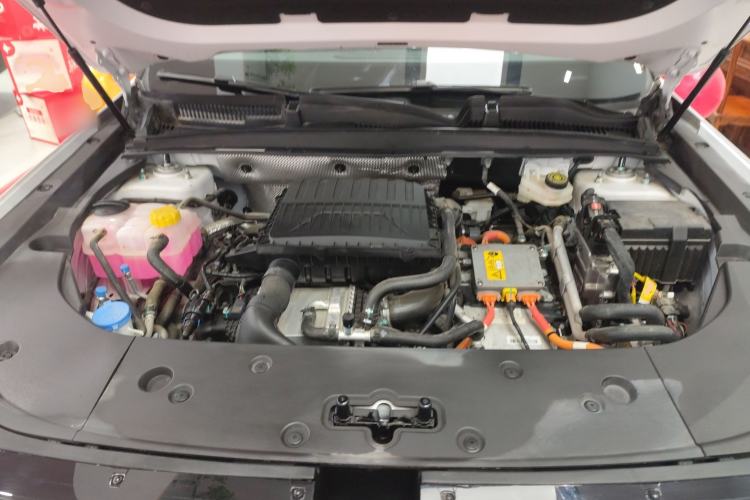 Used Chery Tiggo 7 C-DM 2025 1.5T 120KM Luxury Trim Engine Bay