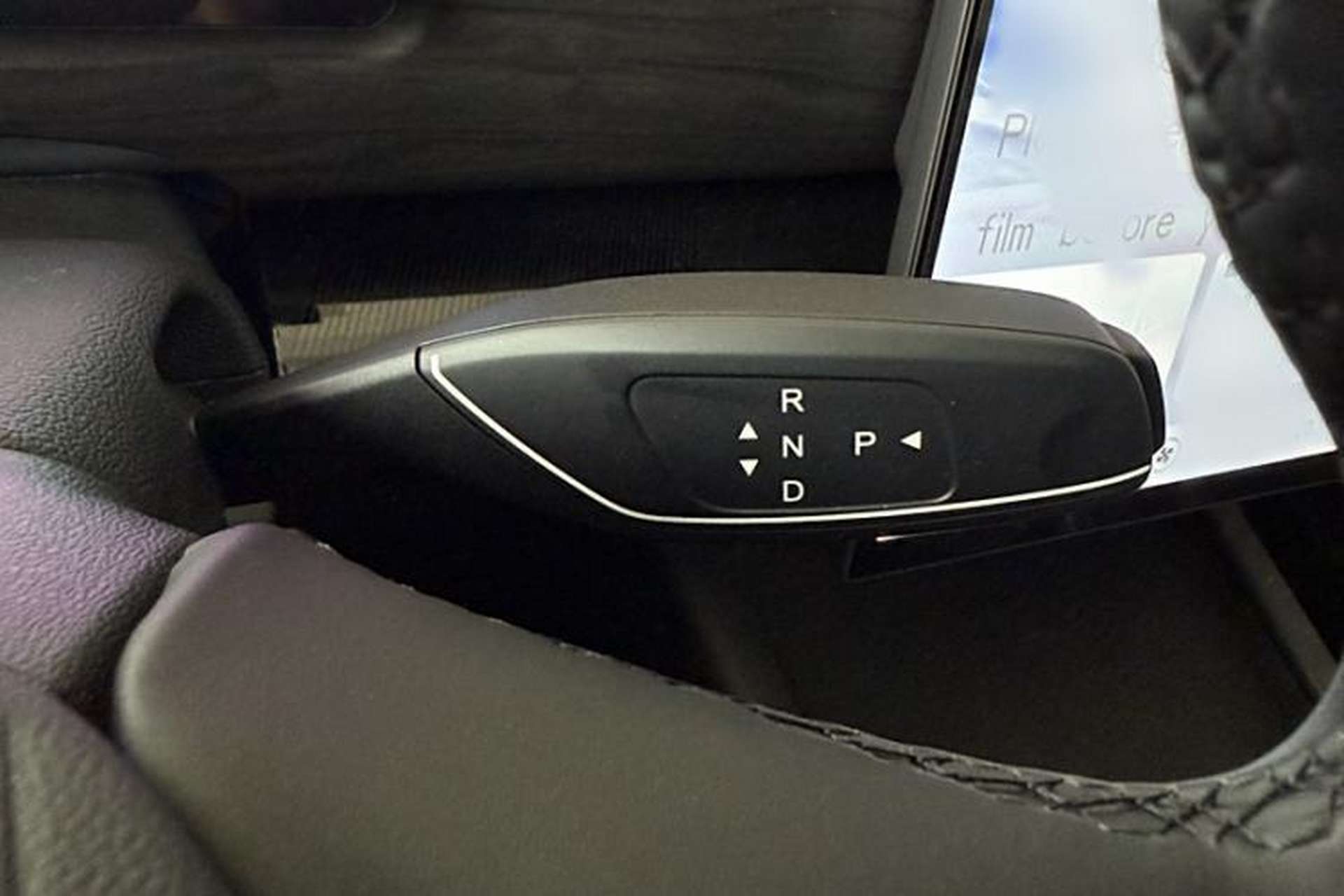 Used Chery Tiggo 7 C-DM 2025 1.5T 120KM Luxury Trim Gear Lever