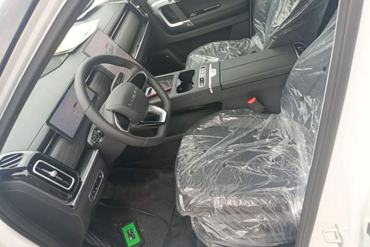 Used Chery Tiggo 7 C-DM 2025 1.5T 120KM Edition Left Front Seat