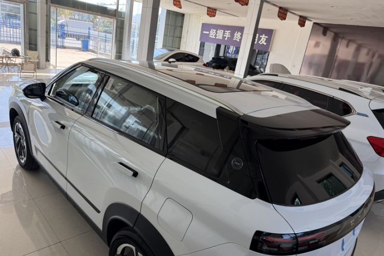 Used Chery Tiggo 7 C-DM 2025 1.5T 120KM Luxury Trim Roof