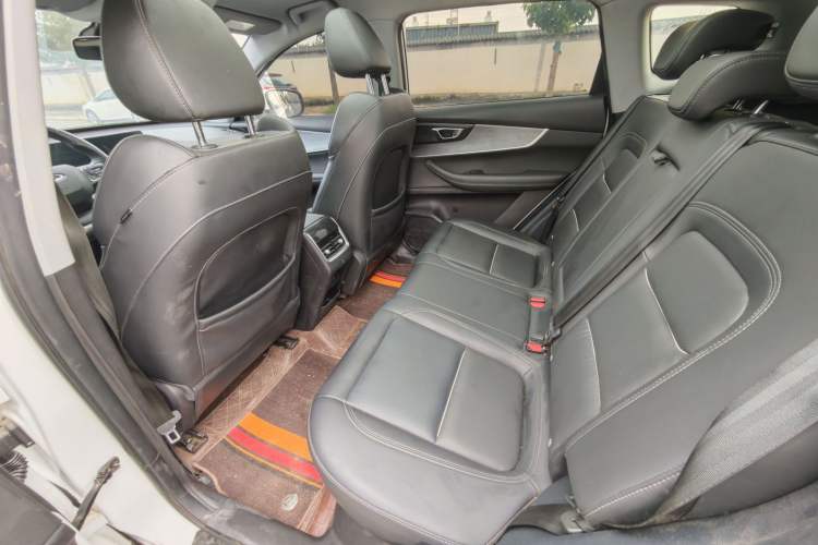 Used Chery Tiggo 7 PLUS 2021 1.5T CVT Prestige Model Interior 4