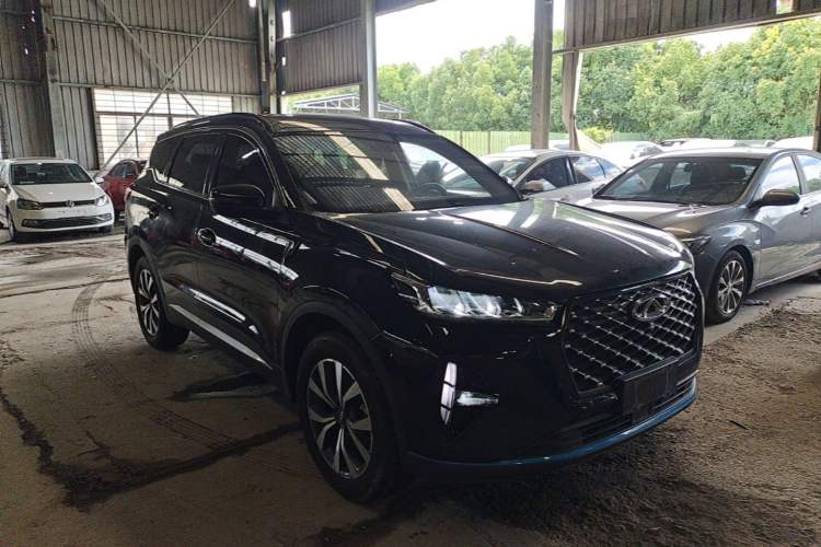 Used Chery Tiggo 7 PLUS 2021 Kunpeng Edition 1.6 TGDI DCT Prestige Model Front Right 45 Deg
