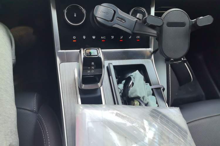 Used Chery Tiggo 7 PLUS 2021 1.5T CVT Luxury Model Gear Lever