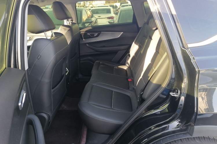 Used Chery Tiggo 7 PLUS 2021 1.5T CVT Prestige Model Interior 4