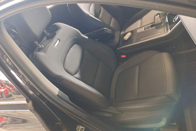 Used Chery Tiggo 7 PLUS 2021 Kunpeng Edition 1.6 TGDI DCT Prestige Model Right Front Seat