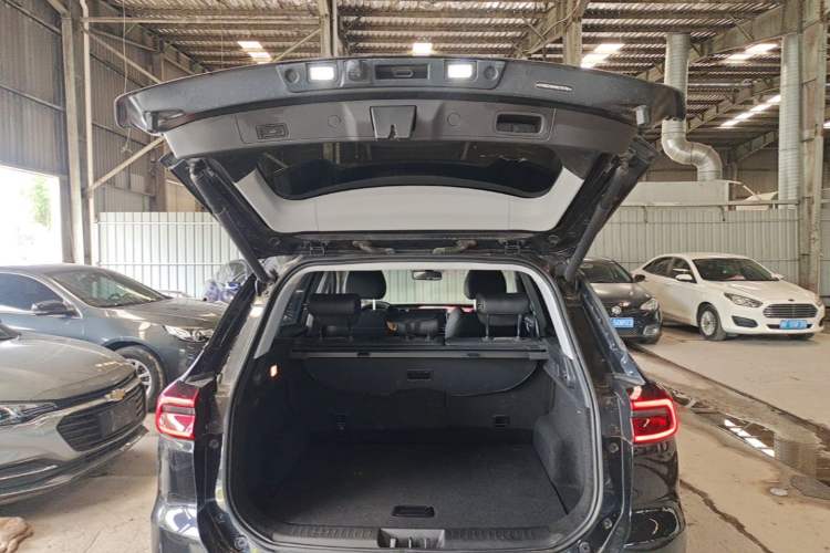 Used Chery Tiggo 7 PLUS 2021 Kunpeng Edition 1.6 TGDI DCT Prestige Model Trunk