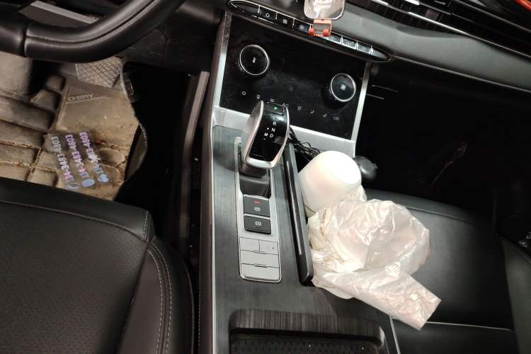 Used Chery Tiggo 7 PLUS 2021 1.5T CVT Luxury Model Gear Lever