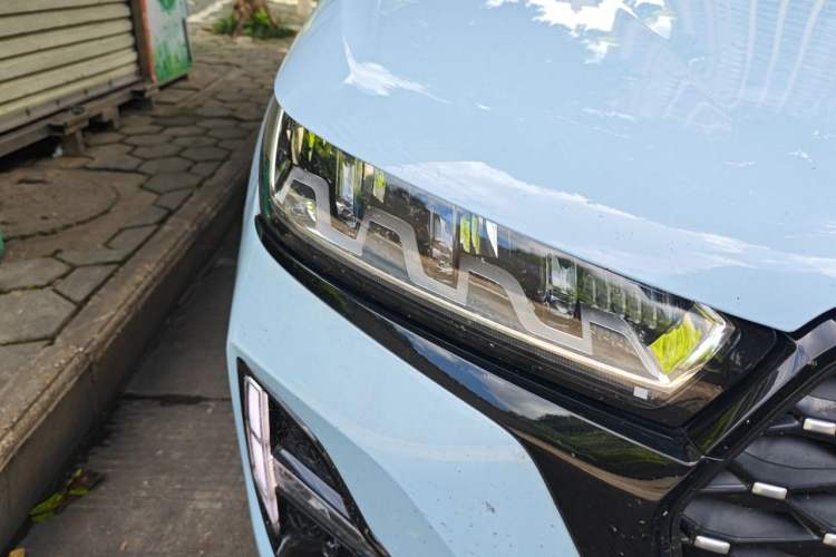 Used Chery Tiggo 7 PLUS 2021 Kunpeng Edition 1.6TGDI DCT Flagship Model+ Right Front Headlight