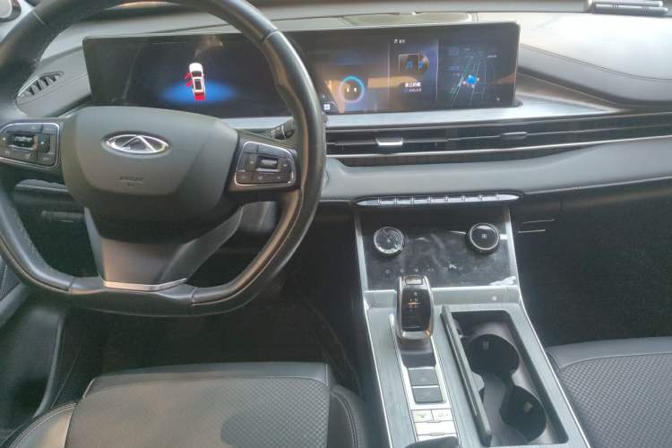 Used Chery Tiggo 7 PLUS 2021 1.5T CVT Fashion Edition Center Console
