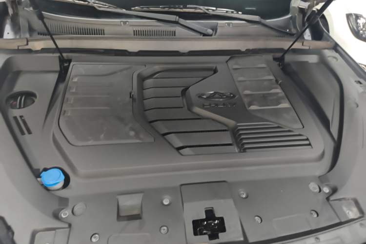 Used Chery Tiggo 7 PLUS 2021 Kunpeng Edition 1.6 TGDI DCT Prestige Model Engine Bay