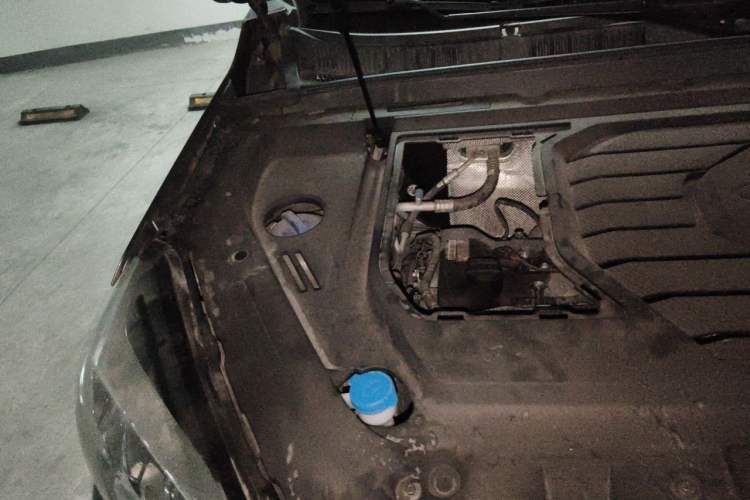 Used Chery Tiggo 7 PLUS 2021 1.5T CVT Prestige Model Engine Bay Right