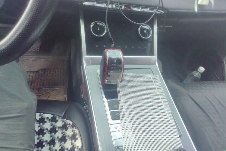Used Chery Tiggo 7 PLUS 2021 Kunpeng Edition 1.6TGDI DCT Luxury Model+ Gear Lever